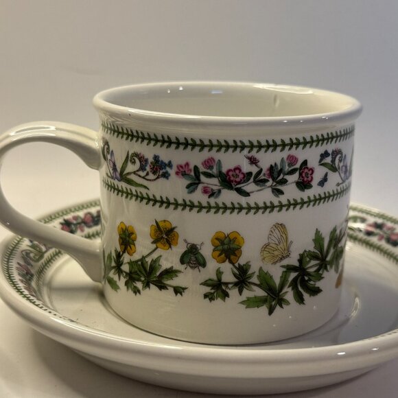 Portmeirion Botanic Garden Saucers (5) + 3 Cups Chipped | Floral Variation - Picture 5 of 12
